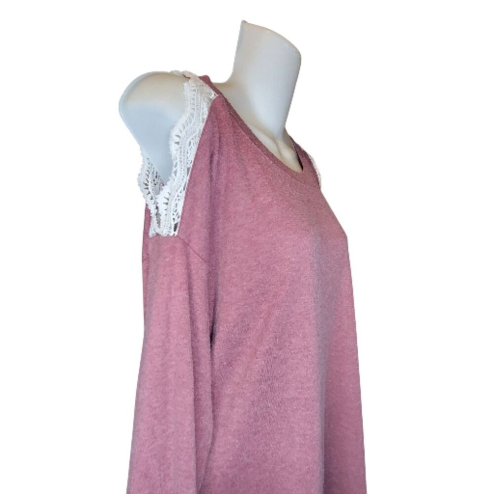 Maroon Cold Shoulder Lace Trimmed Long Sleeve Lightweight Sweater - NWOT💐 - Picture 7 of 9